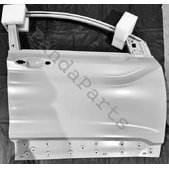 RH Front Door Передняя дверь Geely Coolray 2025